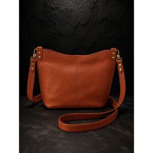 Hobo Pier Crossbody Bag Congac Brown Leather Adjustable Strap Magnetic Closure
